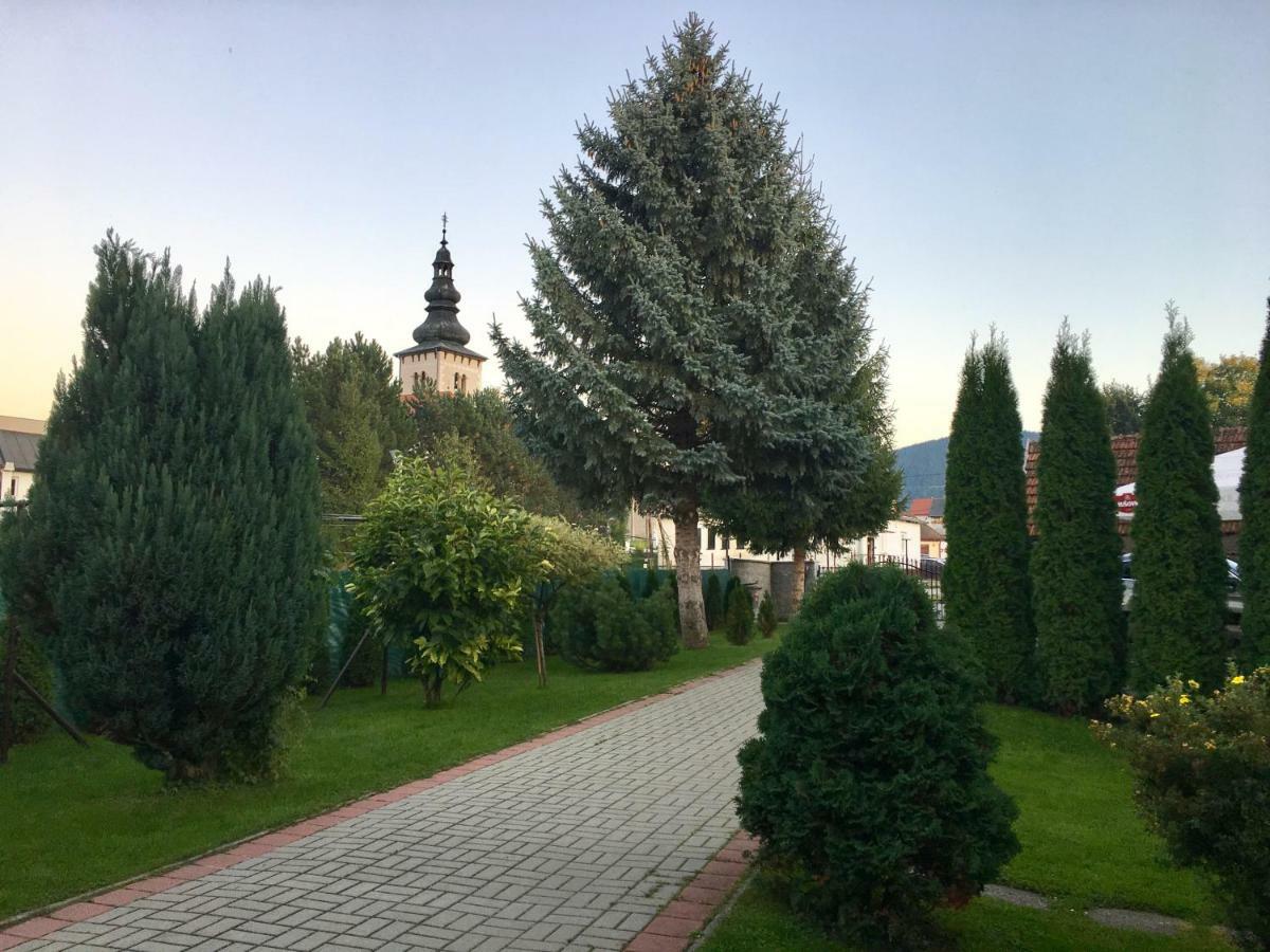 Penzion Saty Liptovske Sliace Buitenkant foto