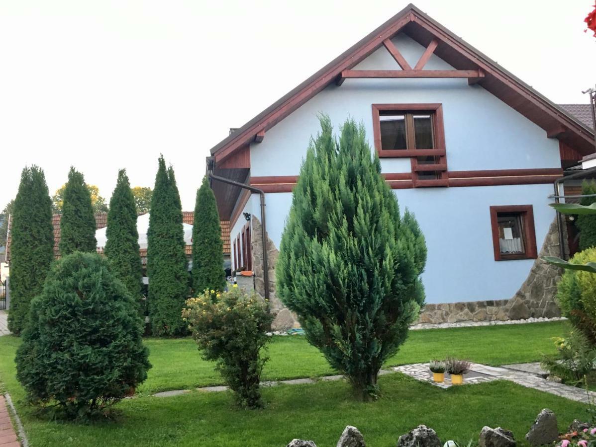 Penzion Saty Liptovske Sliace Buitenkant foto
