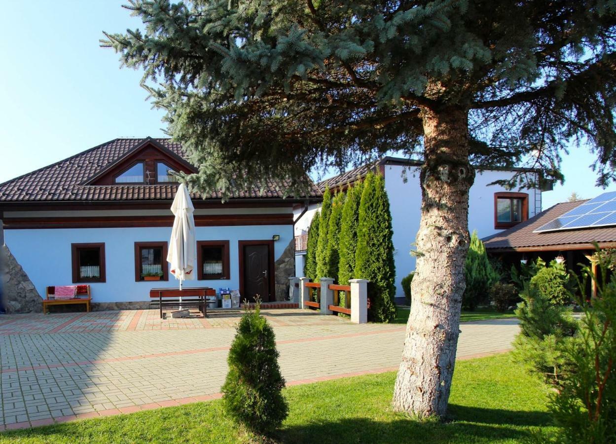 Penzion Saty Liptovske Sliace Buitenkant foto